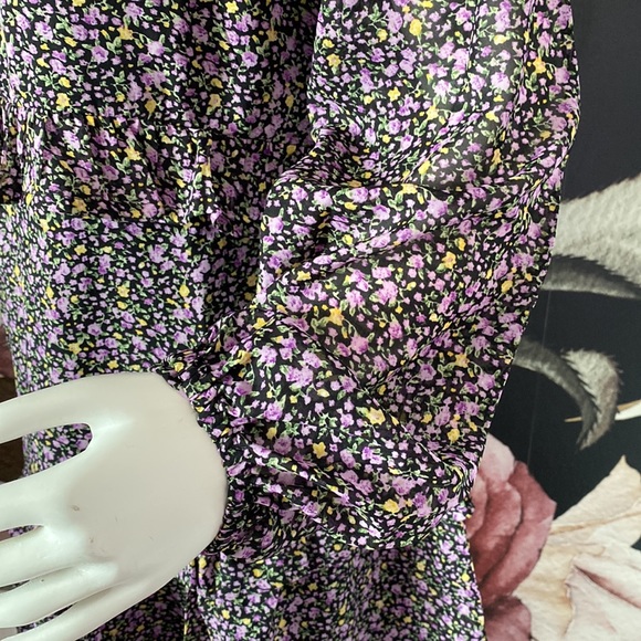 Violet Romance Dress - Picture 3 of 6